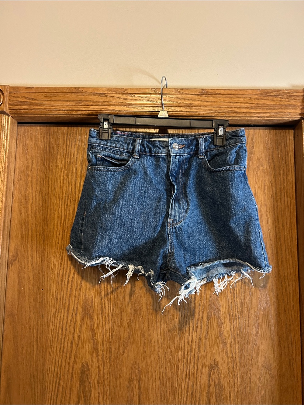 Zara Dark Blue Distressed Denim Cutoff Shorts- size 6